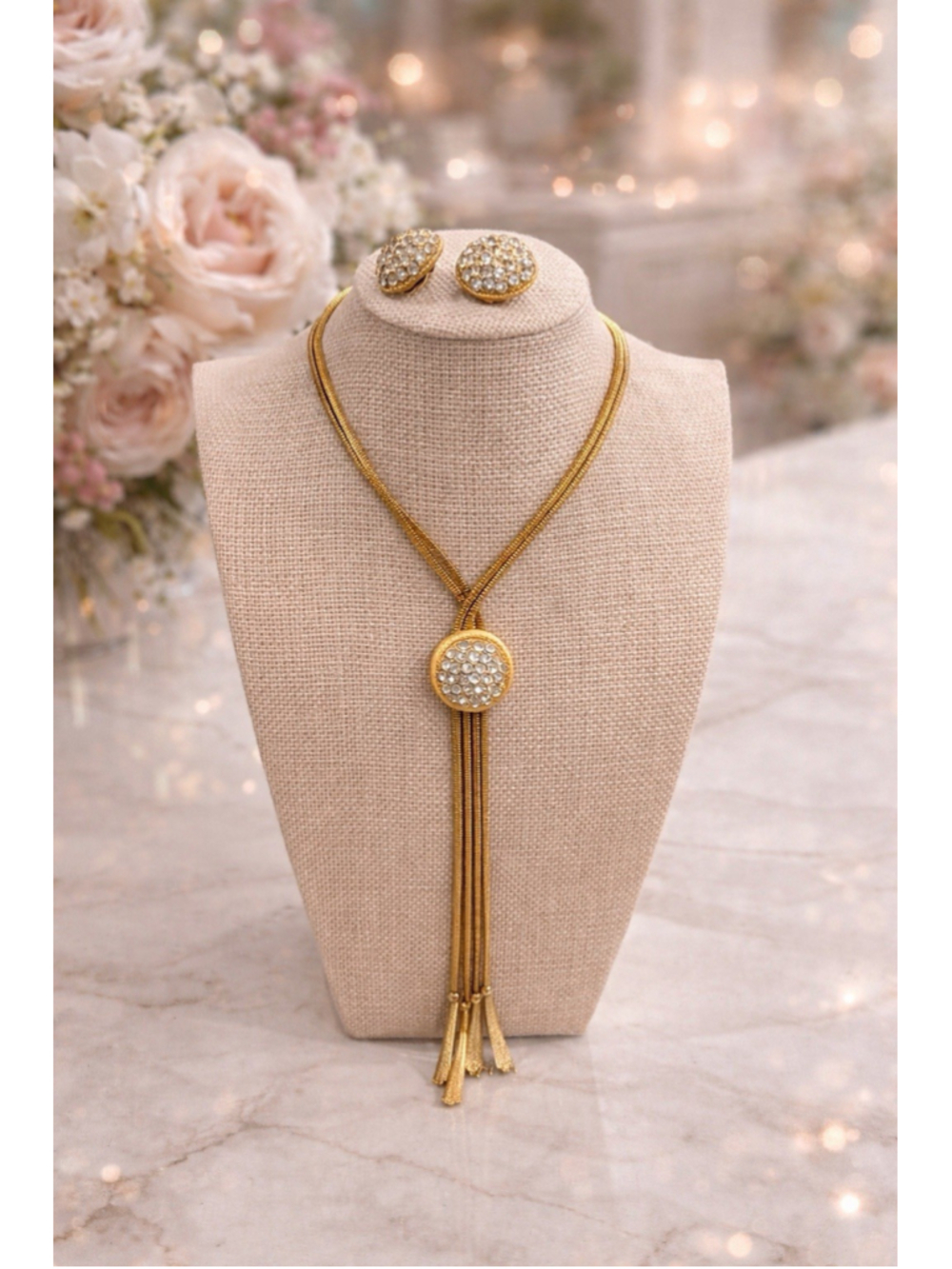 Vintage Gold Tone Rhinestone Lariat Necklace Earring Set Unsigned Tassel